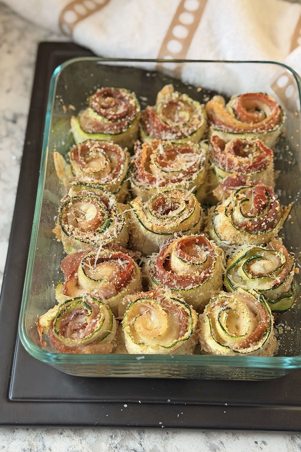 Oven-Baked Zucchini Roll-Ups with Prosciutto and Cheese Oven-Baked Zucchini Roll-Ups with Prosciutto and Cheese