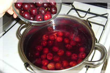 Cherry Kompot (Cherry Drink) photo instruction 2