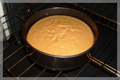 Layered Creamy Sponge Cake photo instruction 4