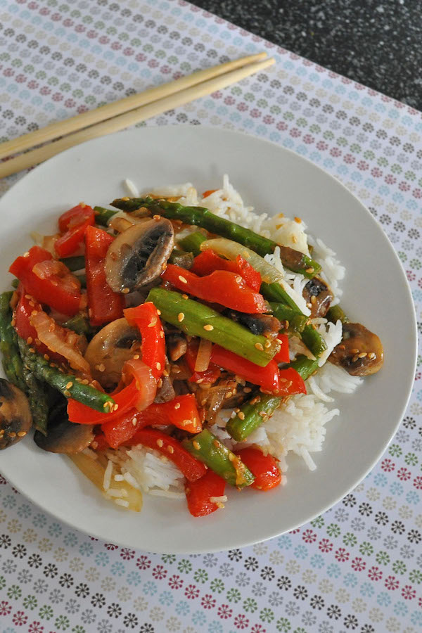 Stir Fry with asparagus, mushrooms and peppers.