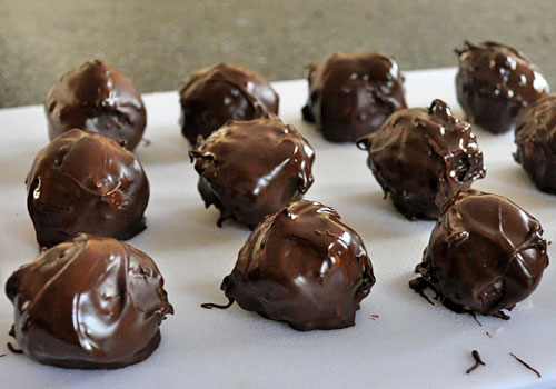 Chocolate Covered Coconut Balls photo instruction 5 Chocolate Covered Coconut Balls photo instruction 5