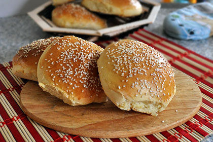 Easy Hamburger Buns