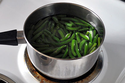 Green Beans with Mushrooms and Onions photo instruction 1